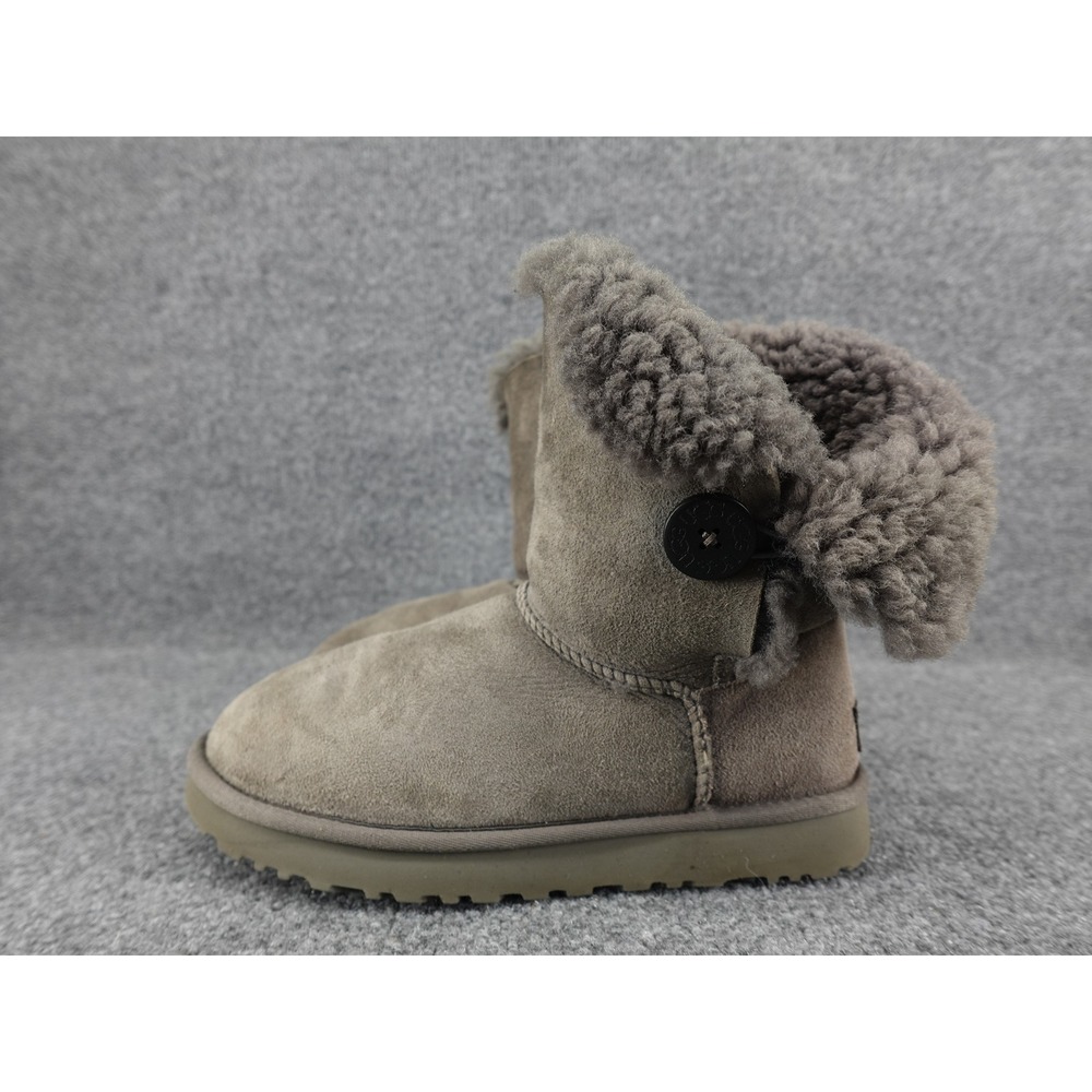UGG Bailey Button II Boots Womens 9 Grey Good Suede Shearling 1016226
